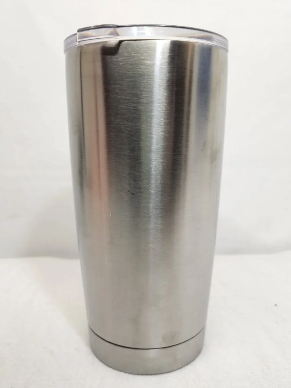 Yeti Silver 20oz Tumbler Mug With Clear Lid Insulated 18/8 Stainless Steel